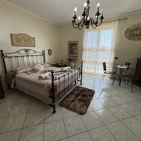B&B Villa Alba เมสซีนา ภายนอก รูปภาพ