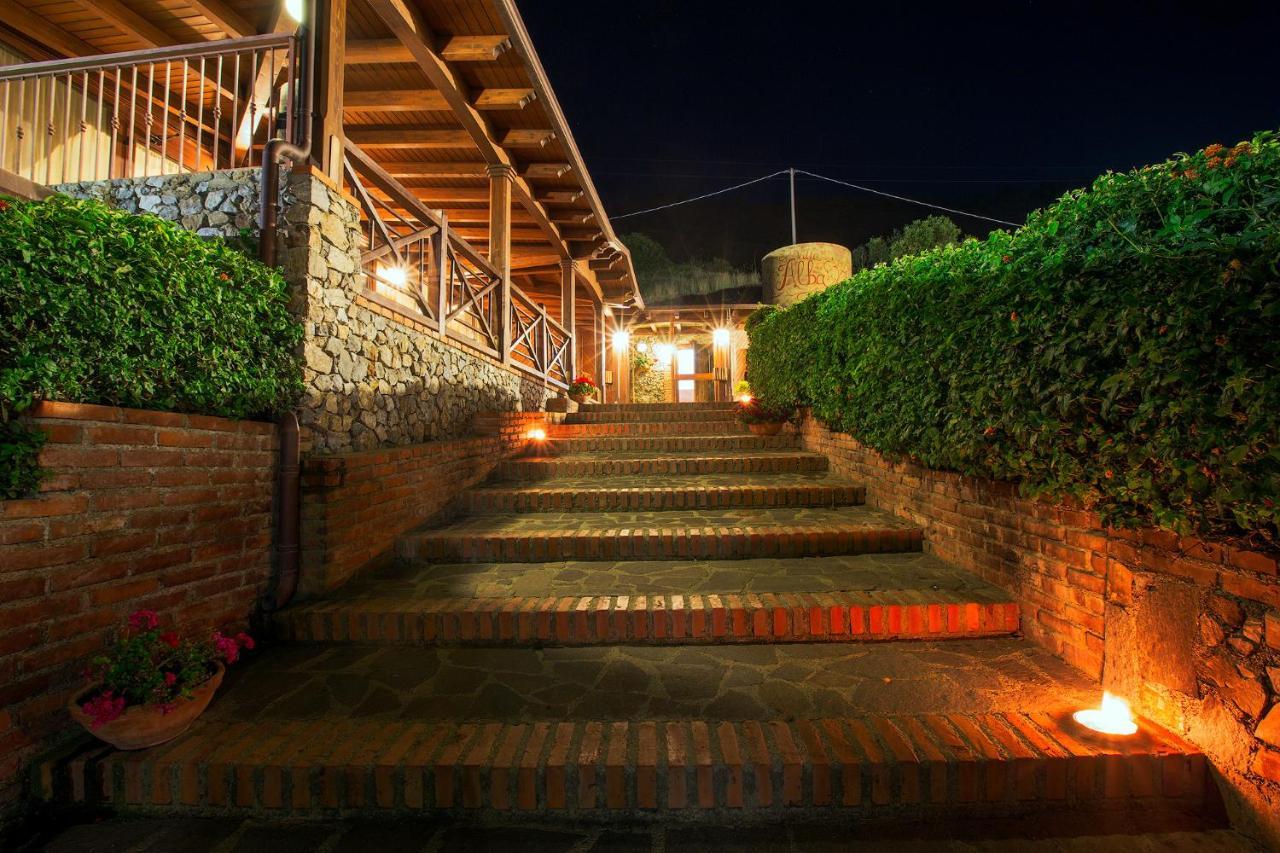 B&B Villa Alba เมสซีนา ภายนอก รูปภาพ