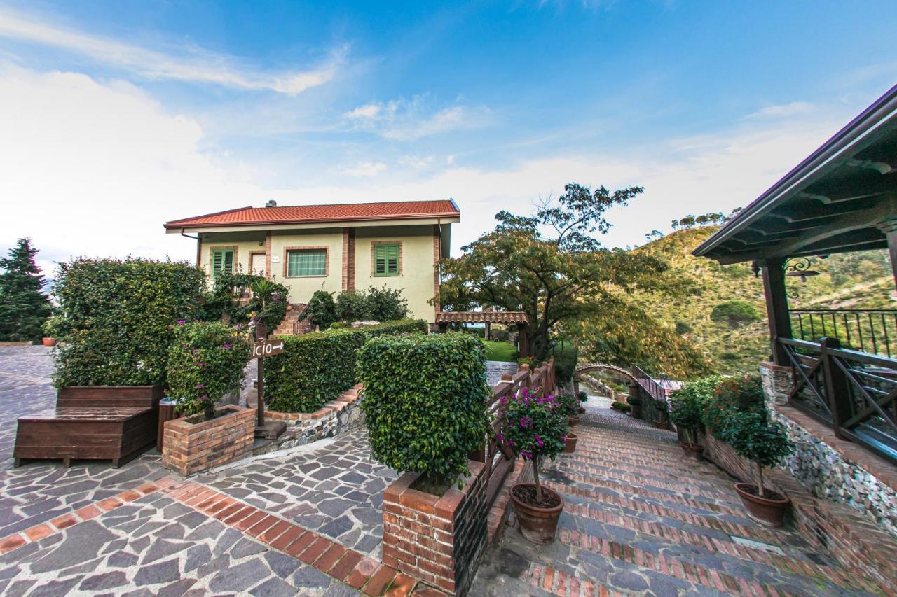 B&B Villa Alba เมสซีนา ภายนอก รูปภาพ